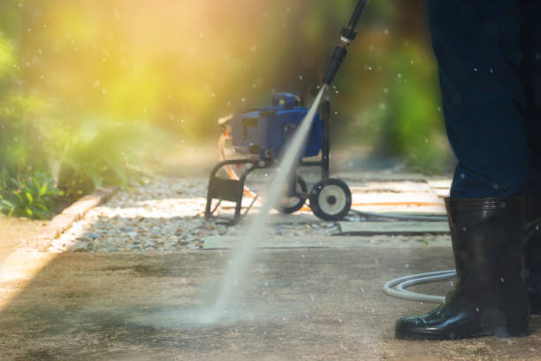 Post-Construction Pressure Washing in East Milton, FL